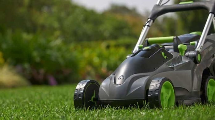 Best Cordless Lawn Mower Uk 2020 Reviews Of My Top 7 Battery Mowers